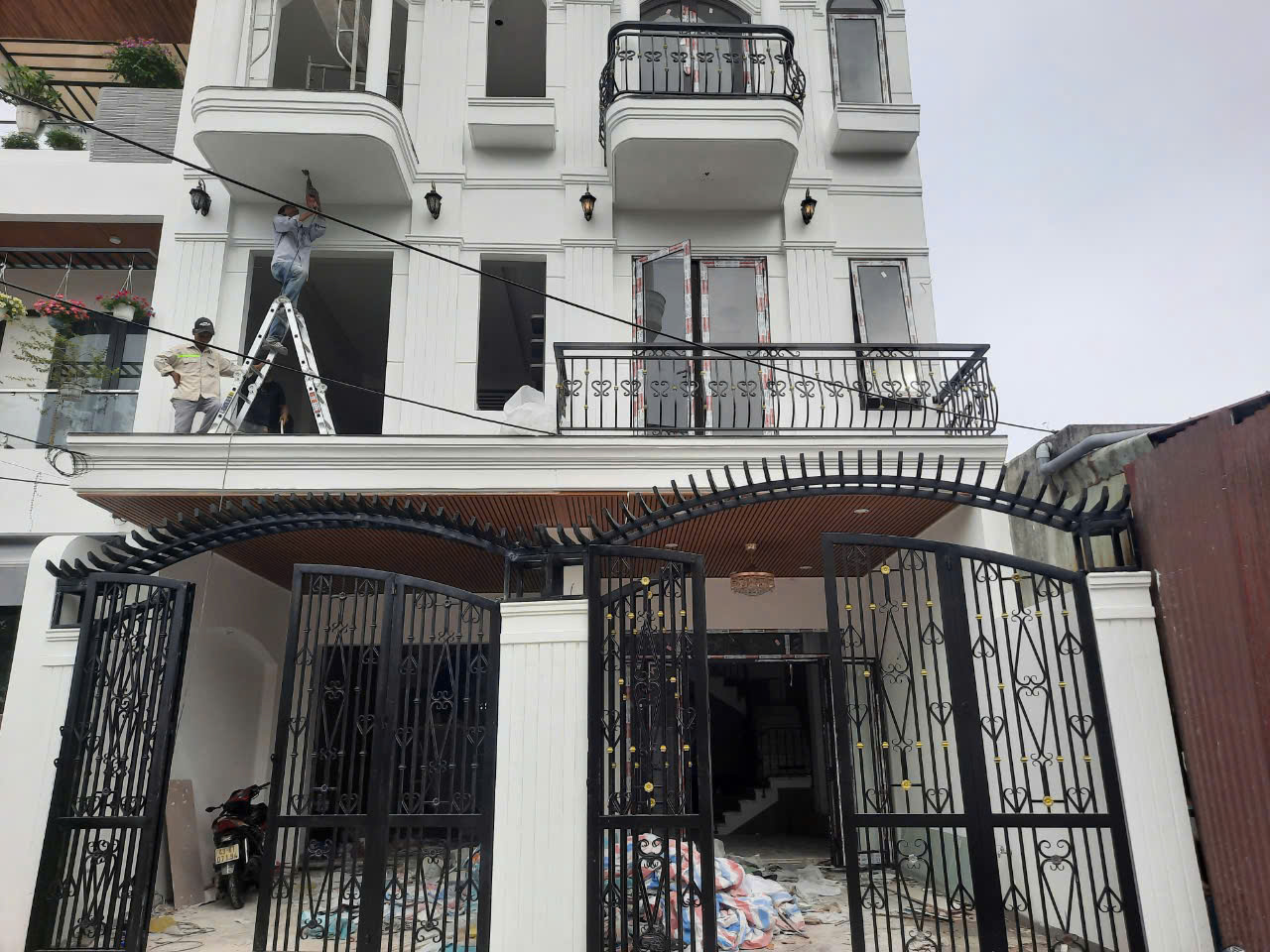 Cửa cổng sắt - ảnh 17